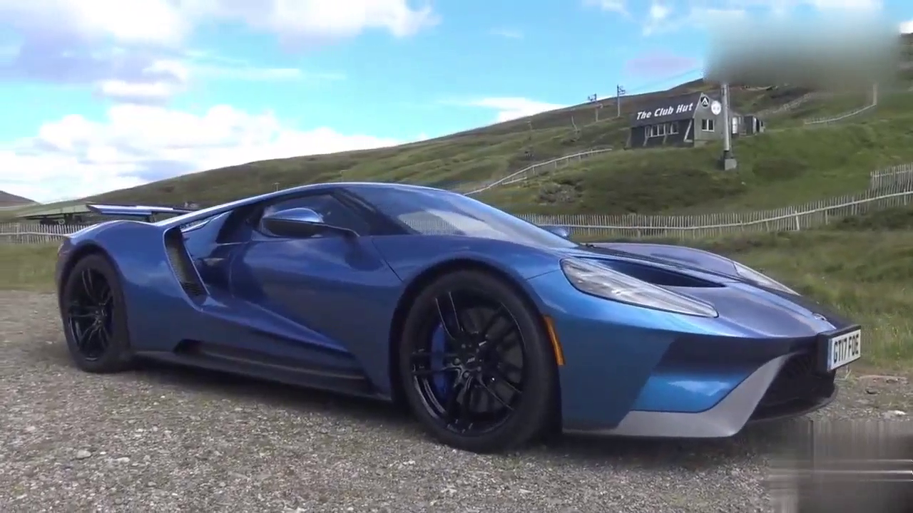 600万的新款福特GT跑车，从上往下看才是霸气的开始！