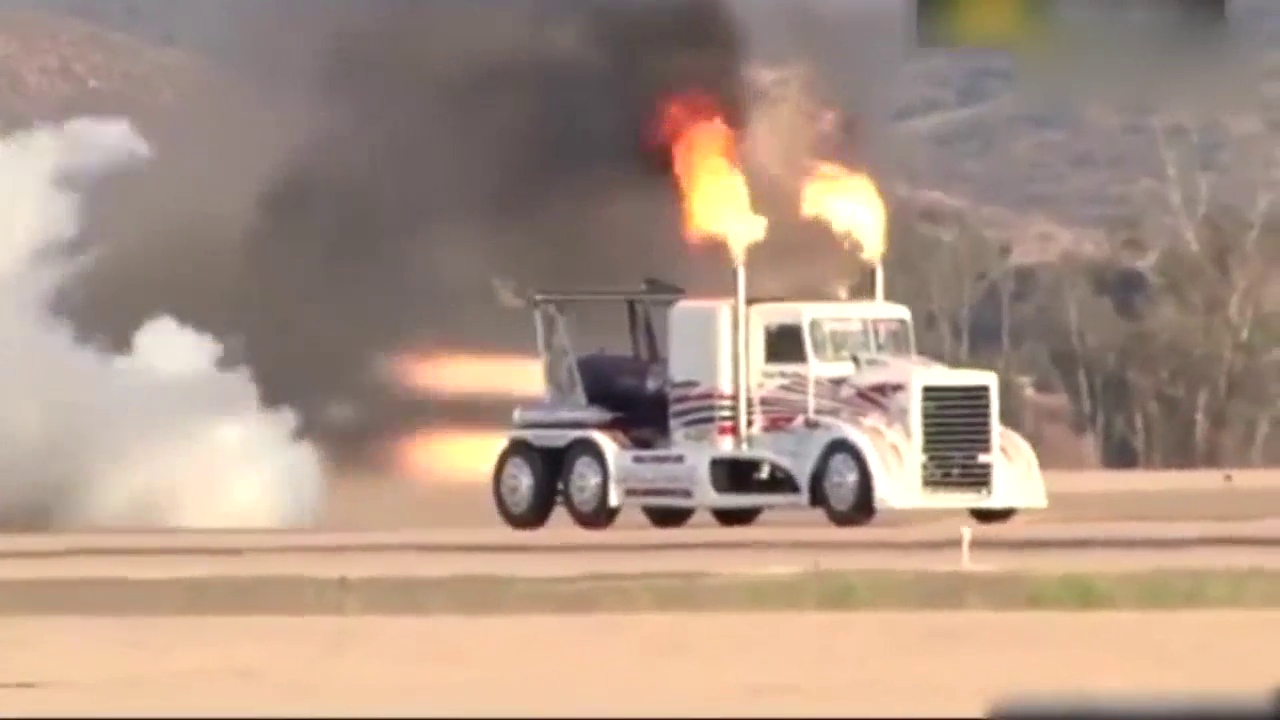 牛人打造的火箭卡车，时速秒杀兰博基尼毒药