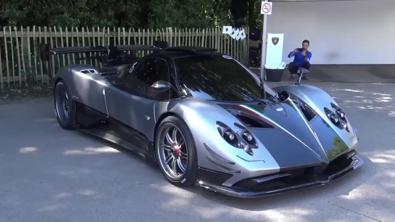 帕加尼Zonda 760超级跑车，跑车界的艺术品，赛道上尽显风范