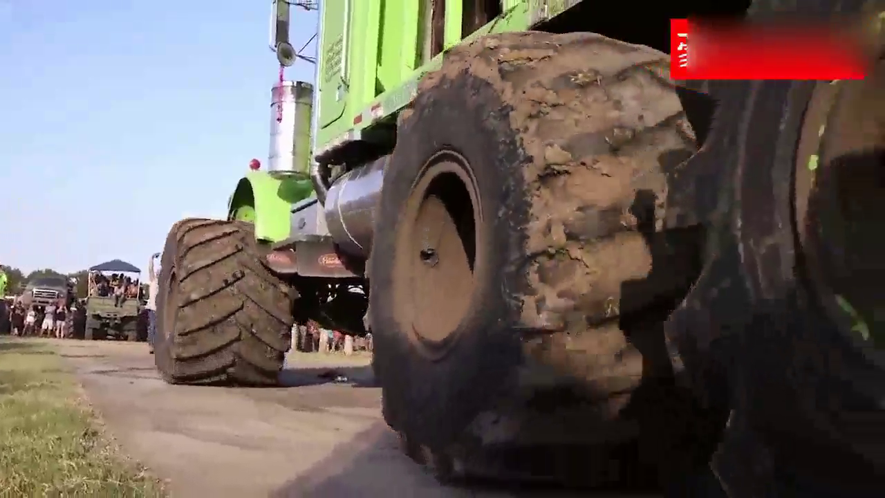 另类卡车的极限拉力比赛，三轮比赛过后看看谁能赢