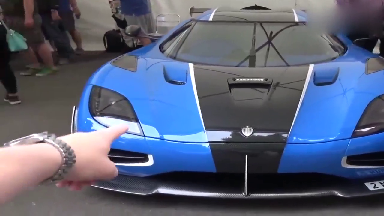 车展上看到2台超跑，外观性能都碾压布加迪！