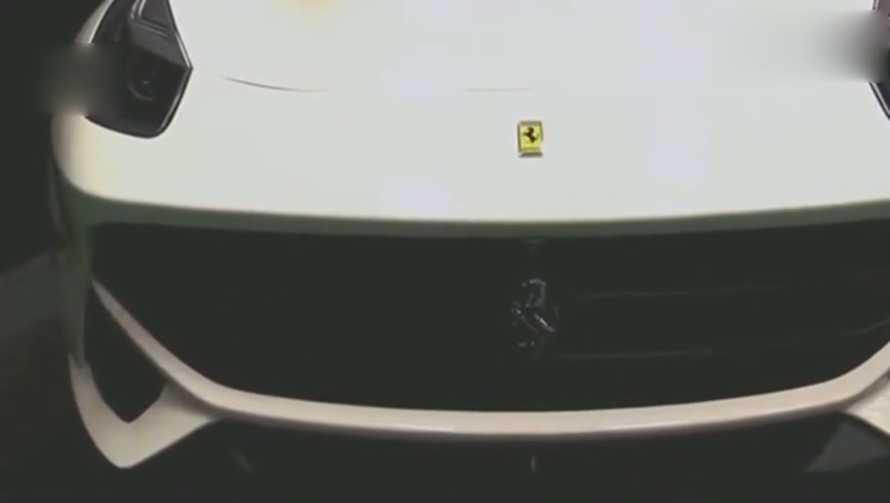 2018蒙特利尔车展，法拉利F12 Berlinetta 给人视觉冲击！