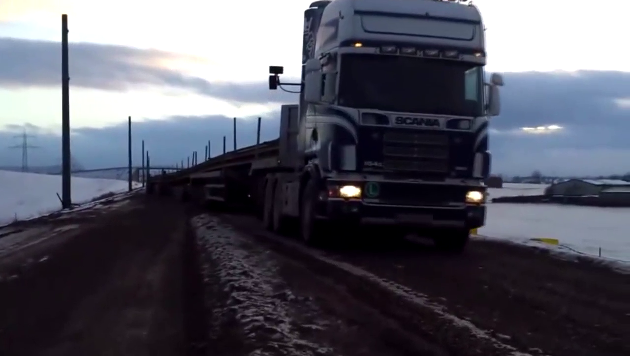 世界上最长的卡车，司机的开车水平很牛啊！