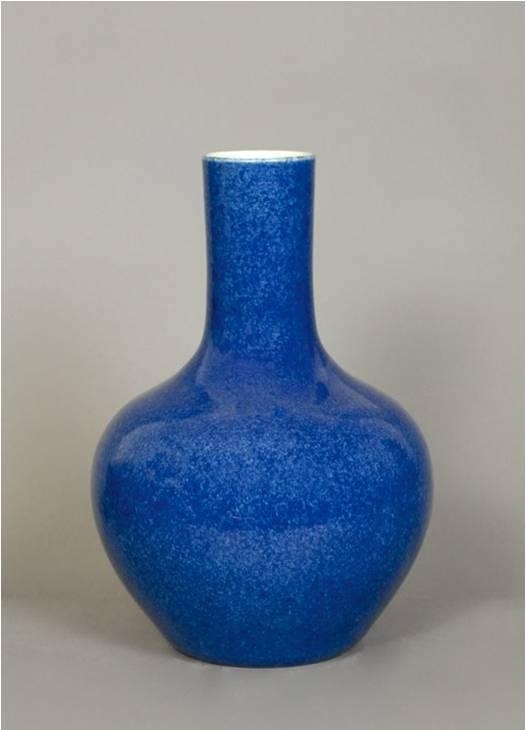 盛世皇廷拍卖-宣德时期的蓝釉白釉雪花蓝釉黄釉孔雀蓝釉详解