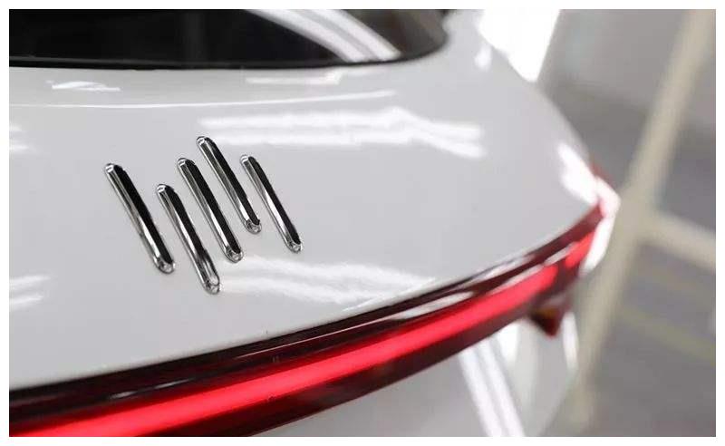 极狐汽车哪个厂家代工 b1de-hzfekep7925823.jpg