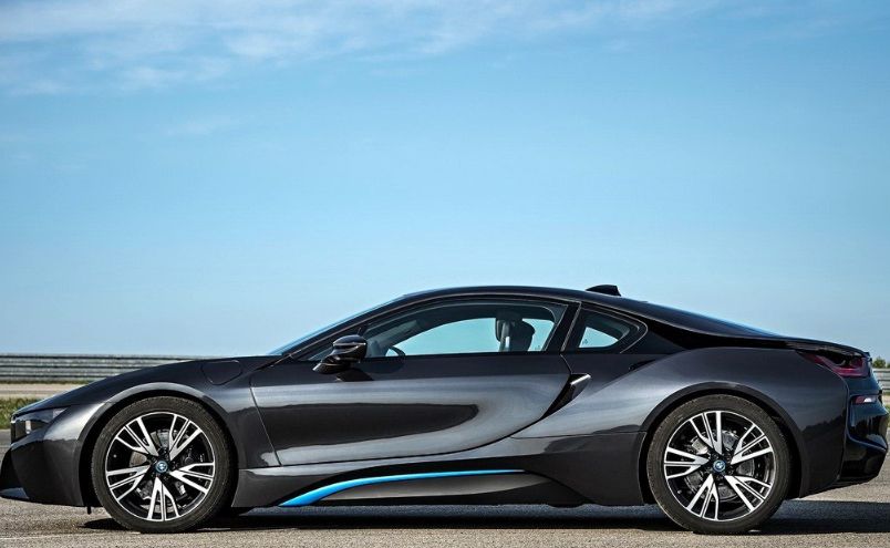 宝马i8,造型独特的尾灯,艺术视觉的车灯,悦目娱