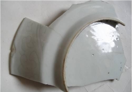 盛世皇廷拍卖-宣德时期的蓝釉白釉雪花蓝釉黄釉孔雀蓝釉详解