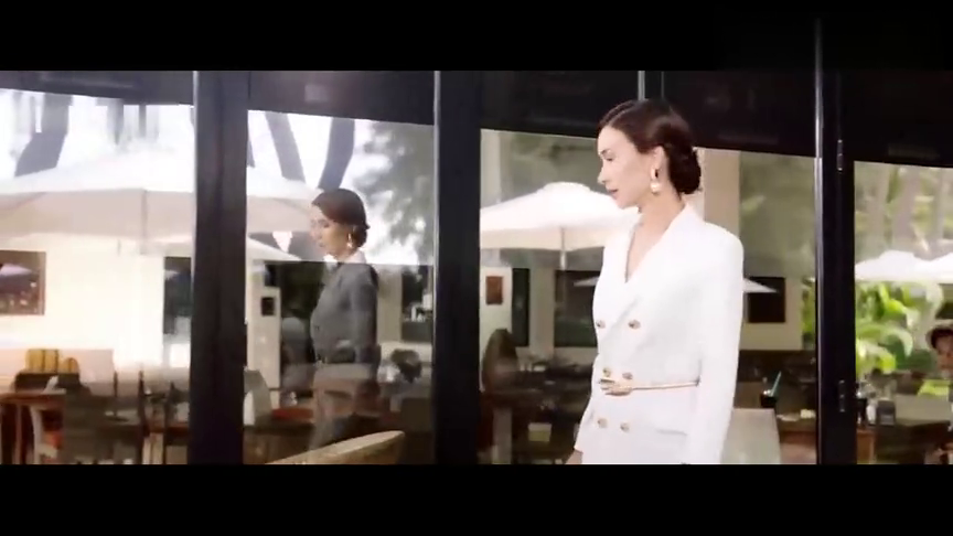 俩小伙合资出钱，请兄弟帮忙，兄弟看见钱后大呼去你的！