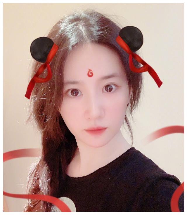 宋祖儿王珞丹刘亦菲彭昱畅晒哪吒仿妆,统统输