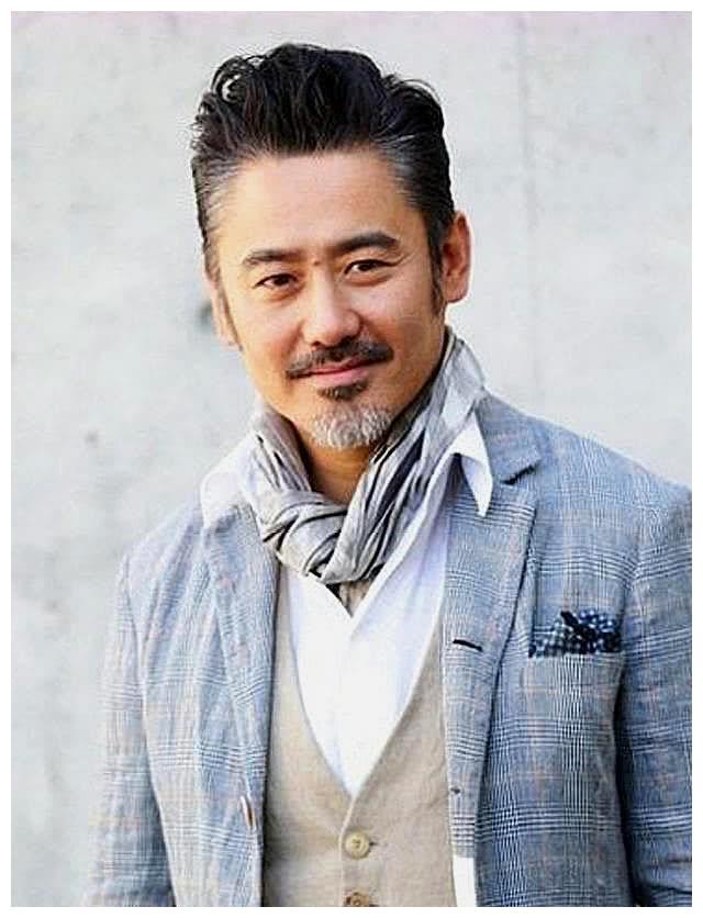 吴秀波人设崩塌!不必大惊小怪,请让娱乐回归娱