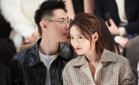 张嘉倪因怀二胎伤心大哭,:我是一定要工作的