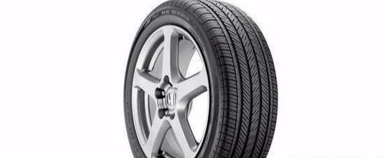 内行人：别再被坑了，汽车轮胎是否需要更换就看这4点就行了！