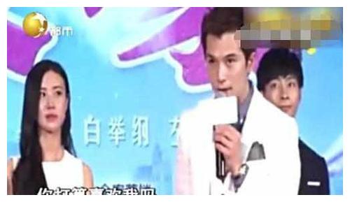 35岁邱泽近况：曾和唐嫣相爱，今沦落到无戏可拍，求复合唐嫣