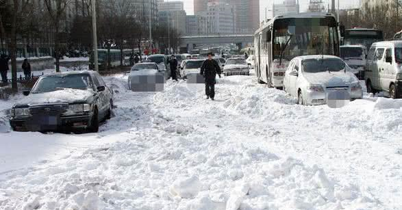 沈阳的一场大雪，揭开了新能源的“遮羞布”，车主：气死我了