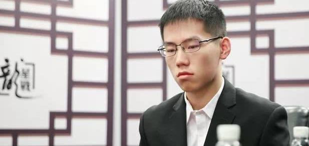 龙星战王昊洋再次半目取胜 二宇之战赵晨宇更胜一筹