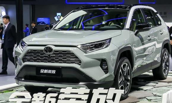 动力加强，尺寸加大，新款丰田RAV4正在颠覆自己？