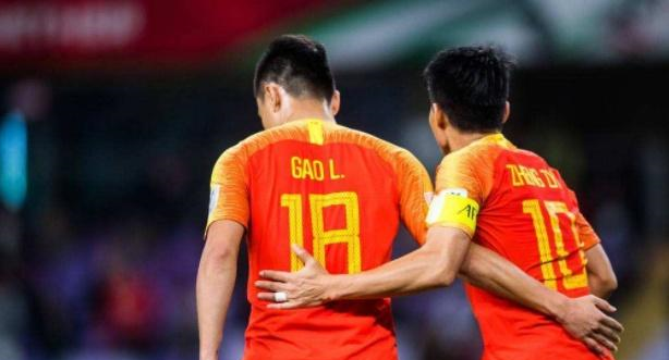 国足点球输给伊朗回顾冯潇霆破门,郑智失点,对