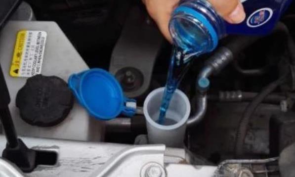 天冷开车的四大“禁忌”，千万不要再犯，等发动机大修就晚了