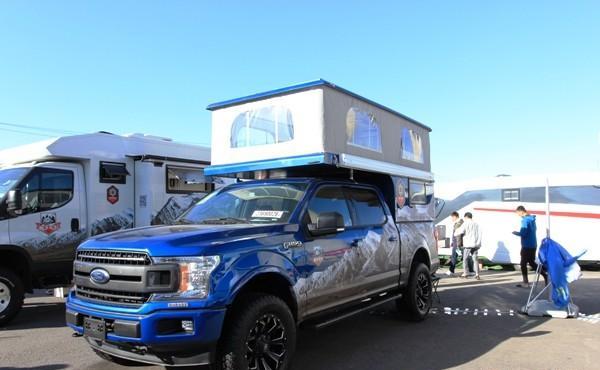 啥叫四驱王者房车?旅美速腾2019款福特F150越野者说低调点!