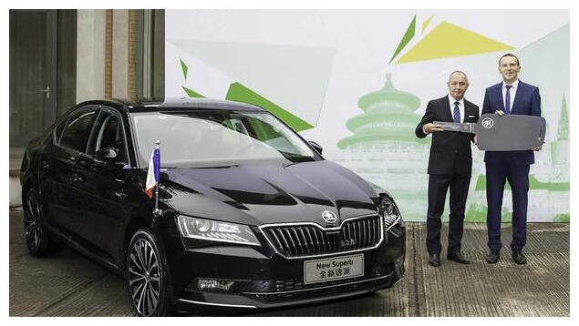 被埋没的大众车!18万一口气跌至13.28万,大气不输帕萨特