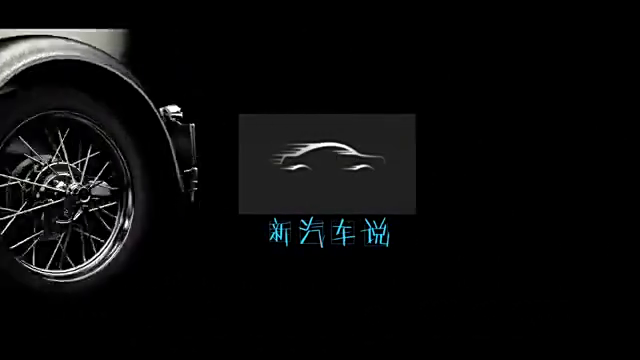 电动车被撞飞，小轿车侧翻，监控拍下全过程