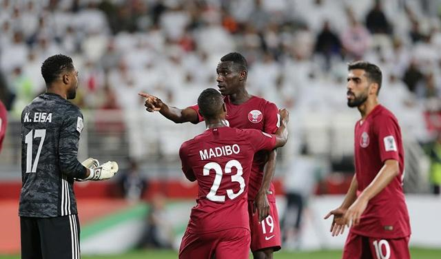 亚洲足球最新排名出炉!中国男足第八被卡塔尔