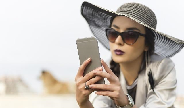 “扶弟魔”姐姐后来都过得怎么样三个过来女人说出了她们的现状