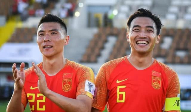 亚洲足球最新排名出炉!中国男足第八被卡塔尔