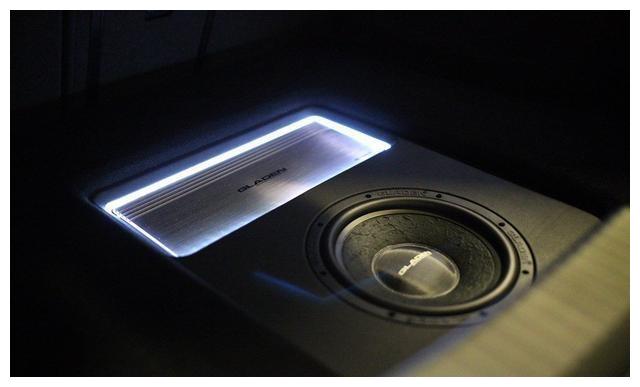 怎样还原高品质音质?西雅特CUPRA 290小改GLADEN