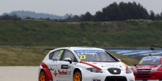 菲亚特赛车繁琐的工艺，更强稳安全的抓地力量，十分吸睛