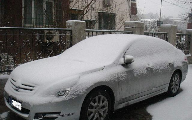 冬天启动车务必热车3分钟？修车工：拉倒吧！等车拉缸爆轴就晚了