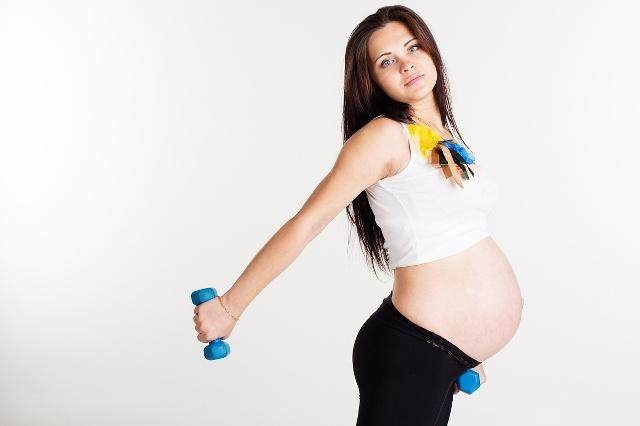 怀孕最早的时候并不出众有氧运动？没特别严格，也很难三点孕妇胎
