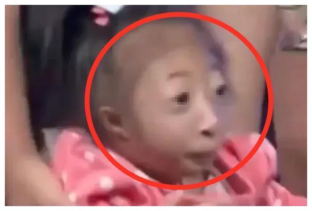 湖南女子生下一只 小猴子 杂技团出钱购买 妈妈 我舍不得 先天 杂技团 父母 新浪新闻