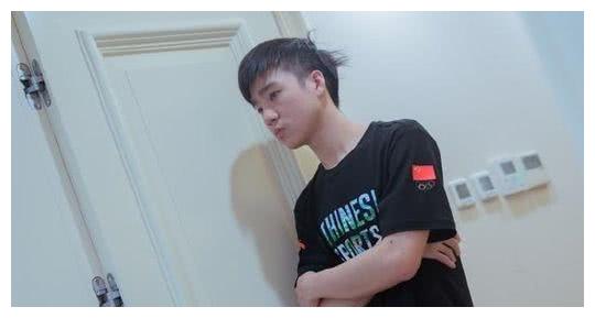 RNG新赛季十人名单:太子Able宣布离队