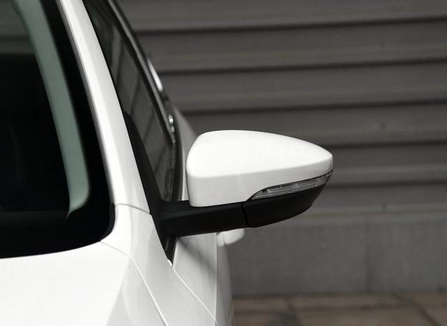 15万的斯柯达明锐真的好吗?车主开了1个月1900公里后说了实在话