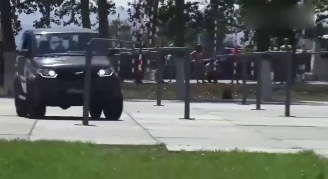 军用卡车极限测试，看完才知道什么叫越野！