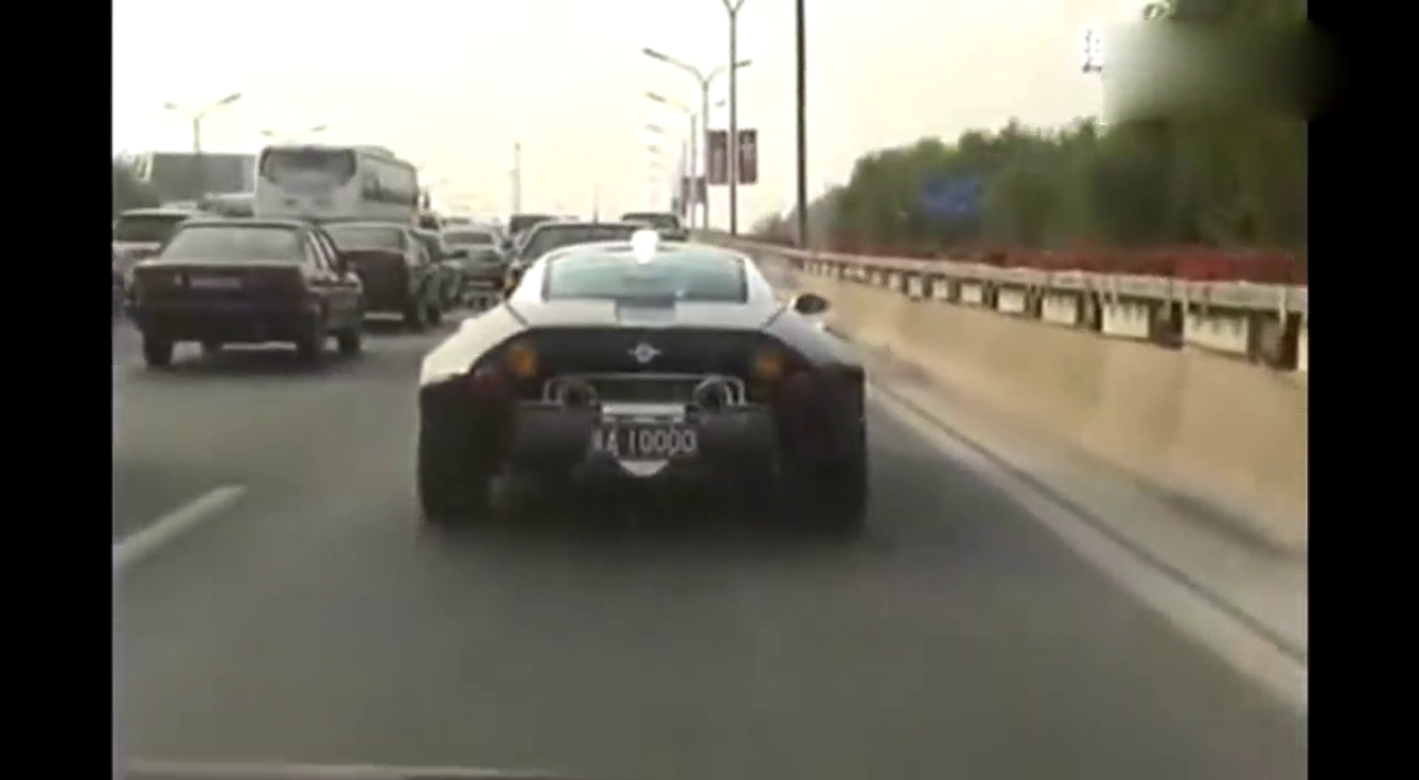 中国最酷的跑车和最牛b的车牌