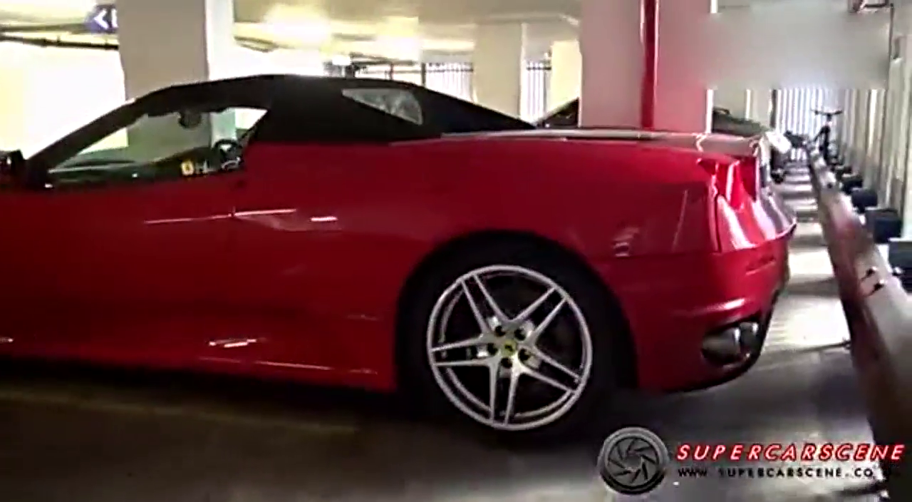 街头超级跑车1分钟加速 声音超震撼！