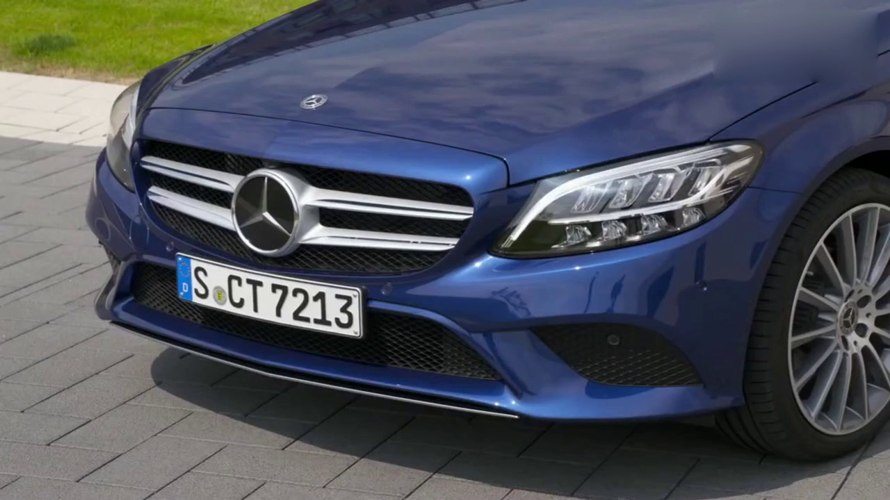 老司机试驾全新奔驰C级旅行车，这样的空间，果断放弃奥迪Q5