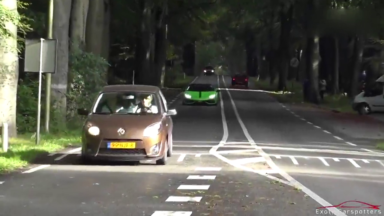 看着过过眼瘾吧 街拍Huracan敞篷车