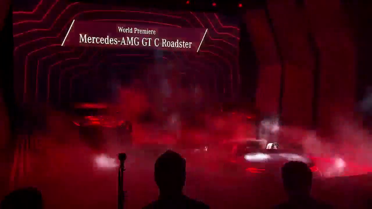 奔驰-AMG跑车介绍 最酷炫的颜色和构造