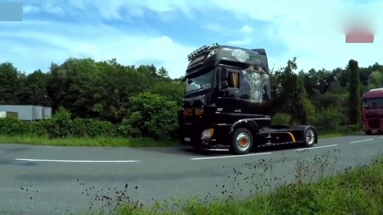 国外改装卡车头颜值太高，真不舍得让它去拉货