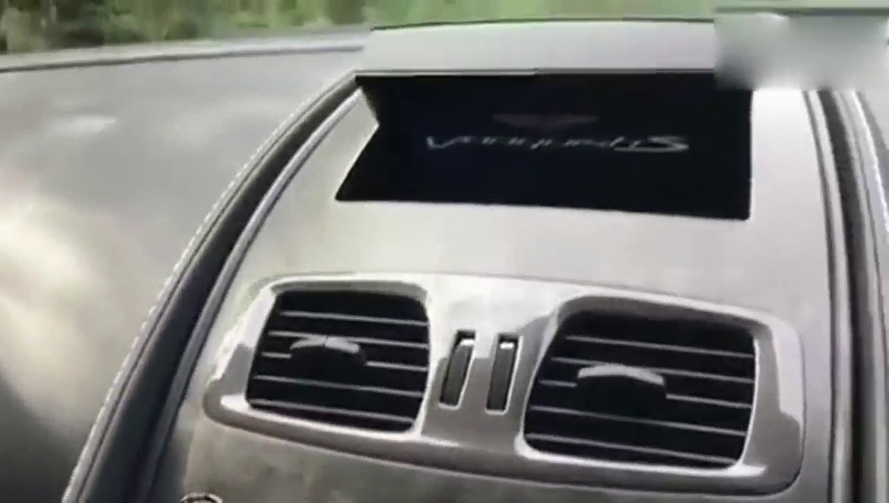 什么跑车竟有如此操作你肯定没见过