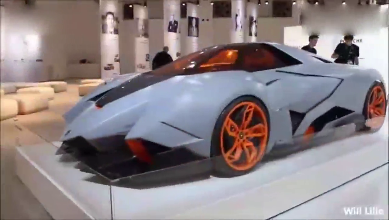 什么叫超级跑车 变形的那一瞬间就知道了