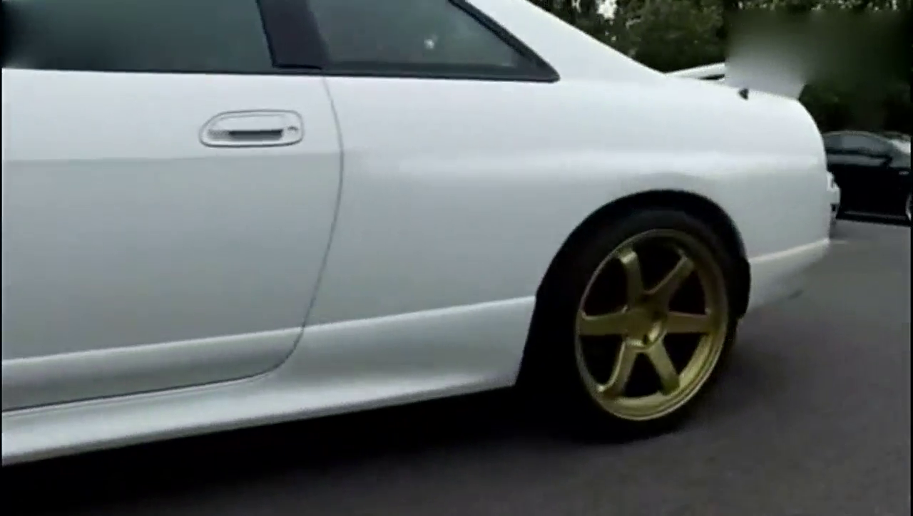 国外的超级跑车大聚会！其中还有我最爱的福特RS1