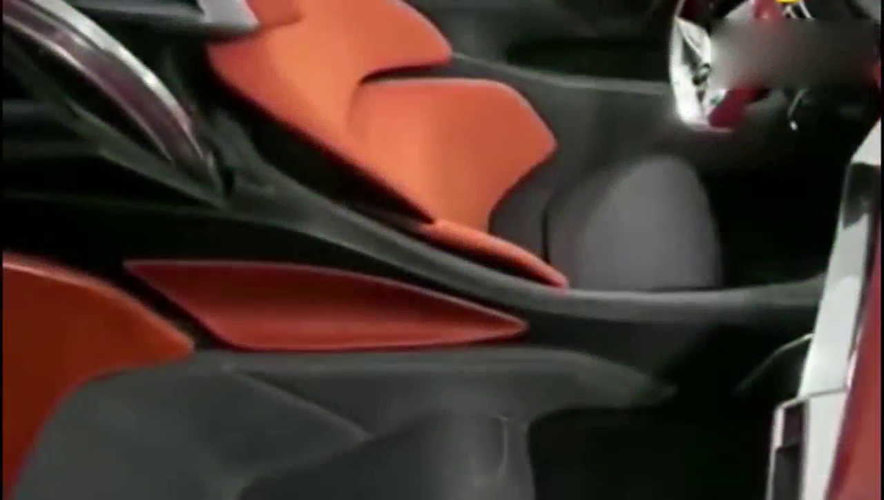 中国不能造超跑？这辆国产跑车碾压法拉利