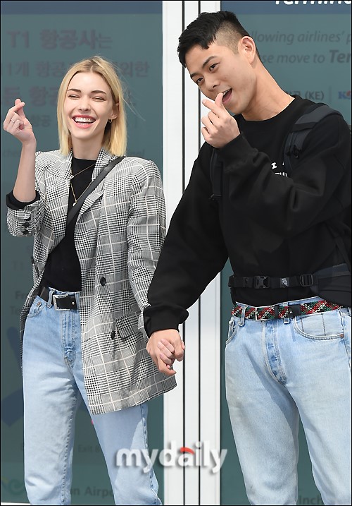 韩国说唱歌手Beenzino携手模特女友飞往美国