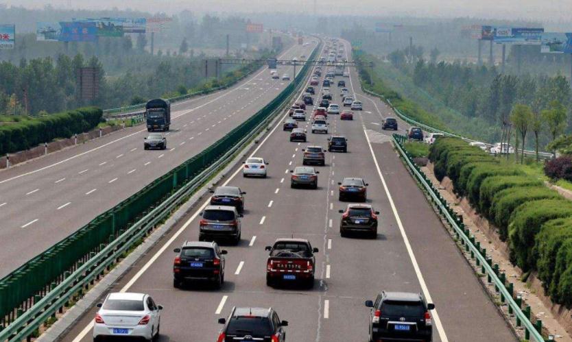 “拉高速”到底能不能除积碳？维修工：除积碳最好的办法只有一个