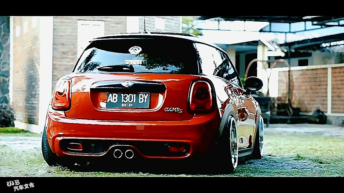 Mini Cooper S与奔驰W220 S280的邂逅