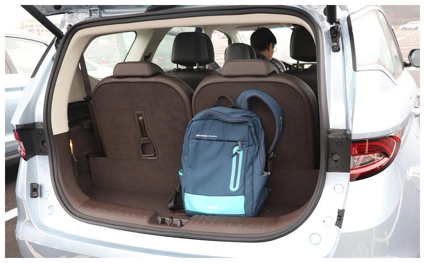 三种动力+三种座椅布局,试驾吉利嘉际